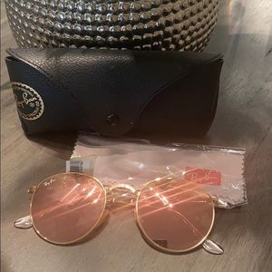 Women’s Ray Ban Sunglasses